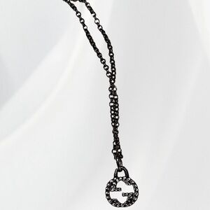GUCCI Interlocking G Pendant Necklace